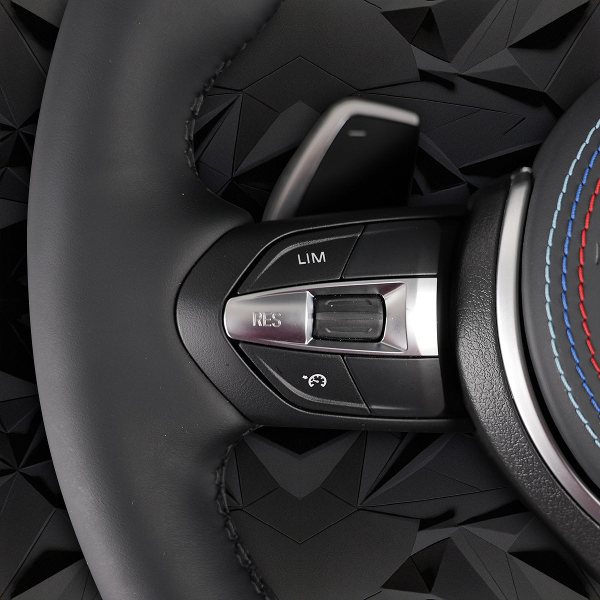 Leather steering wheel assembly, suitable for BMW F30 F32 F10 F20 F82 E46 E60 E90 M2 M3 M4 M5 M6 X3 X4
