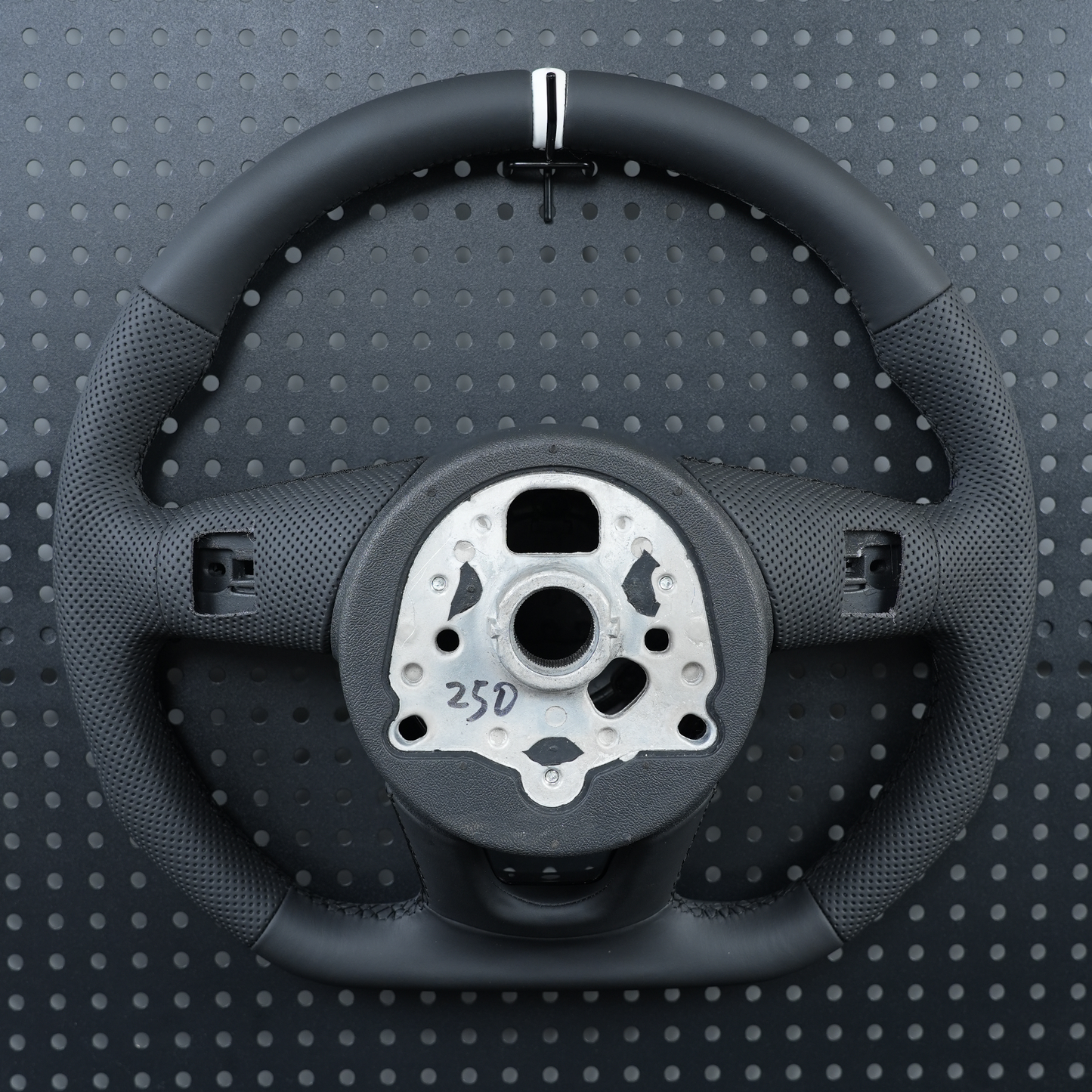 Half perforated leather white return standard steering wheel, For Audi A3 A4 B9 A5