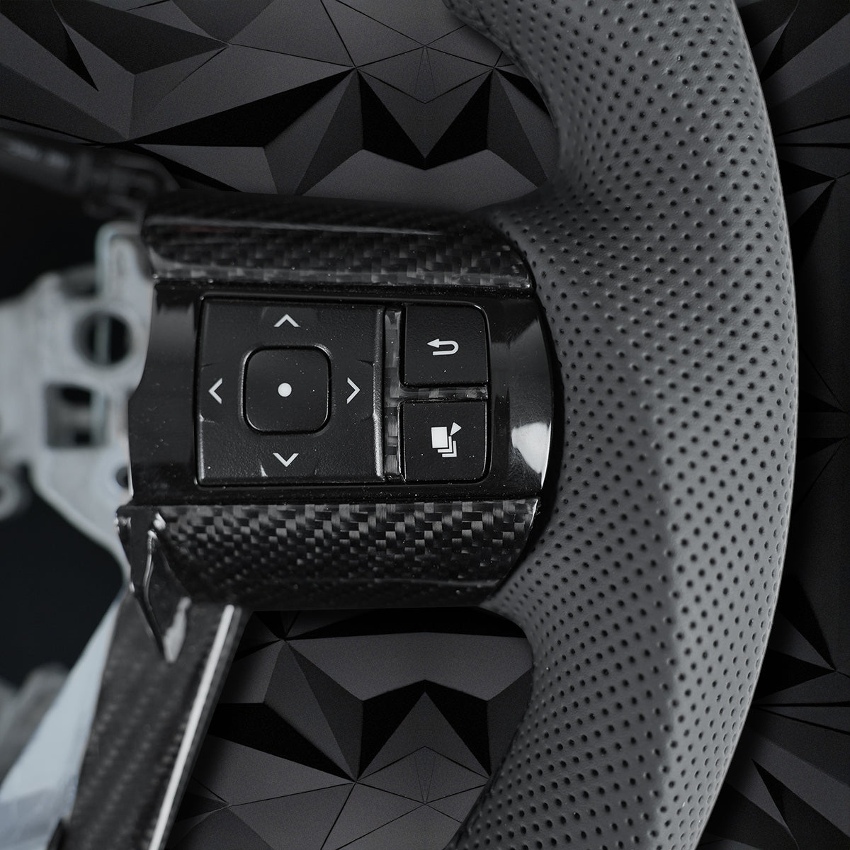 Customized Carbon Fiber Steering Wheel For Toyota Hilux Revo Fortuner 2011-2018 Innova GR Sport Racing