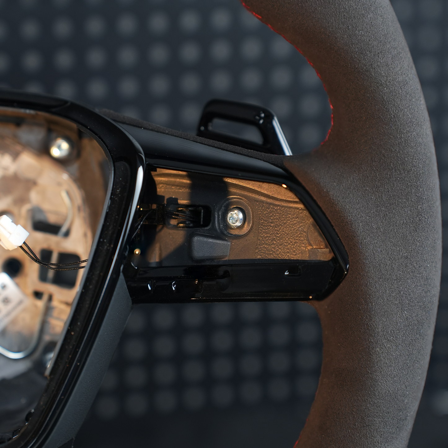 Carbon fiber suede leather baked black steering wheel, suitable for Audi A6 C8