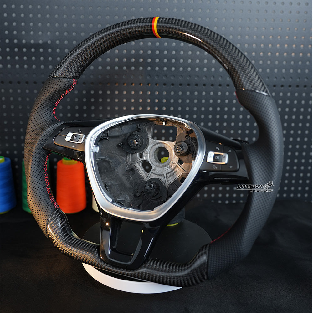 For VW CC G-olf 6 7R  Passat Tiguan Beetle GTI modified carbon fiber steering wheel MK6 MK7