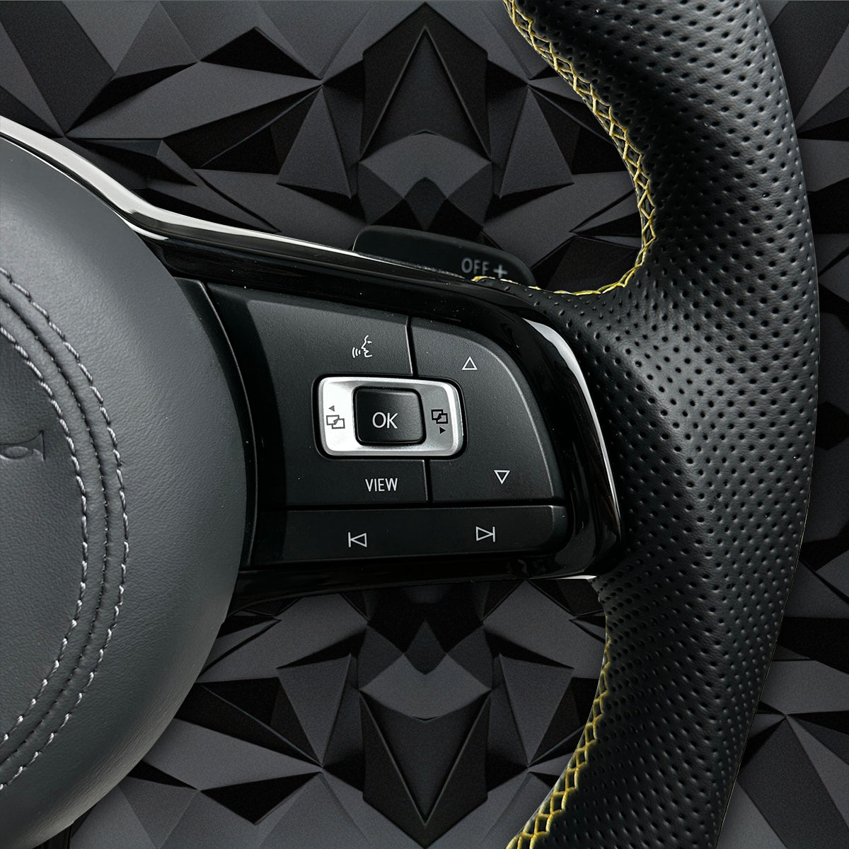 Forged Carbon Fiber Steering Wheel leather Alcantara For VW Golf 7 7.5 GTI GTD GTE R 2013-2020 Polo GTI Tiguan Passat DSG