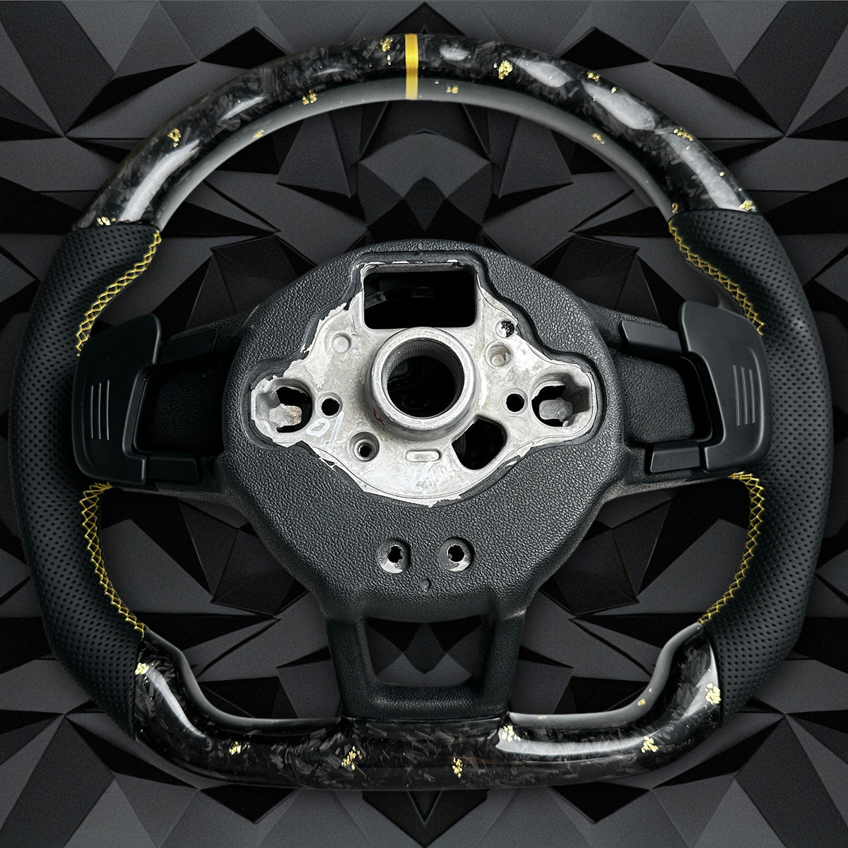 Forged Carbon Fiber Steering Wheel leather Alcantara For VW Golf 7 7.5 GTI GTD GTE R 2013-2020 Polo GTI Tiguan Passat DSG