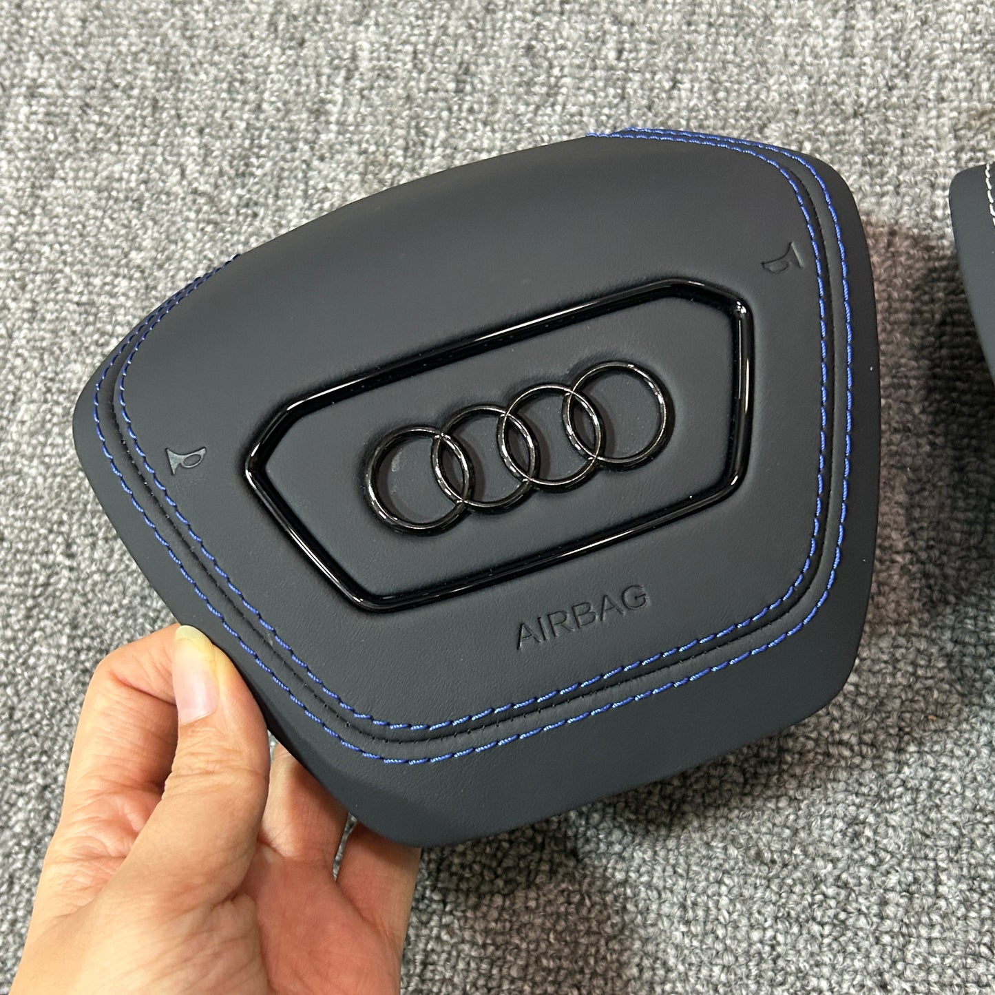 Audi A6C8 custom glossy black logo Airbag cover