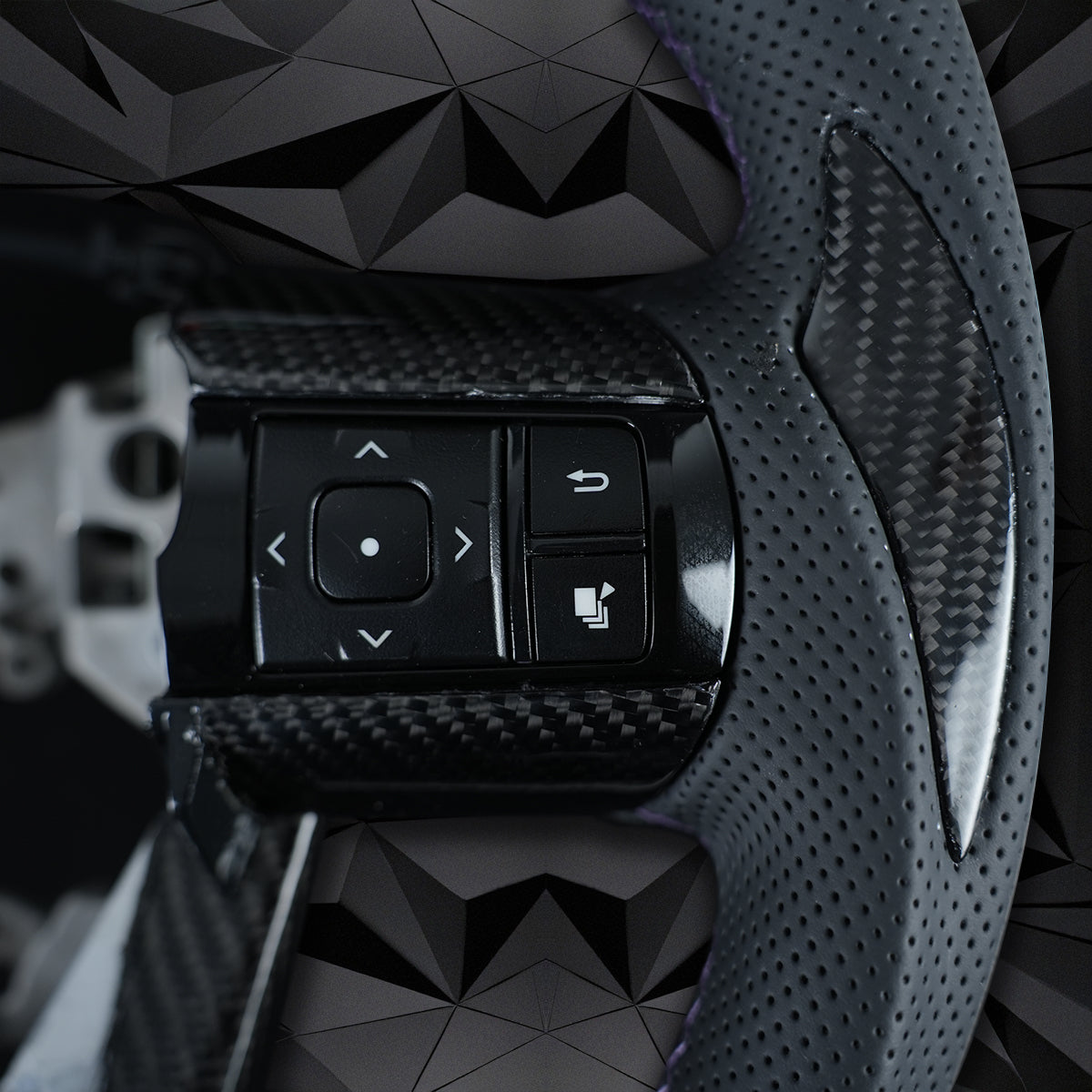 Customized for Toyota Fortuner Hilux Vigo Revo Land Cruiser LC300 LC200 Series Carbon Fiber GR logo Steering Wheel Assembly