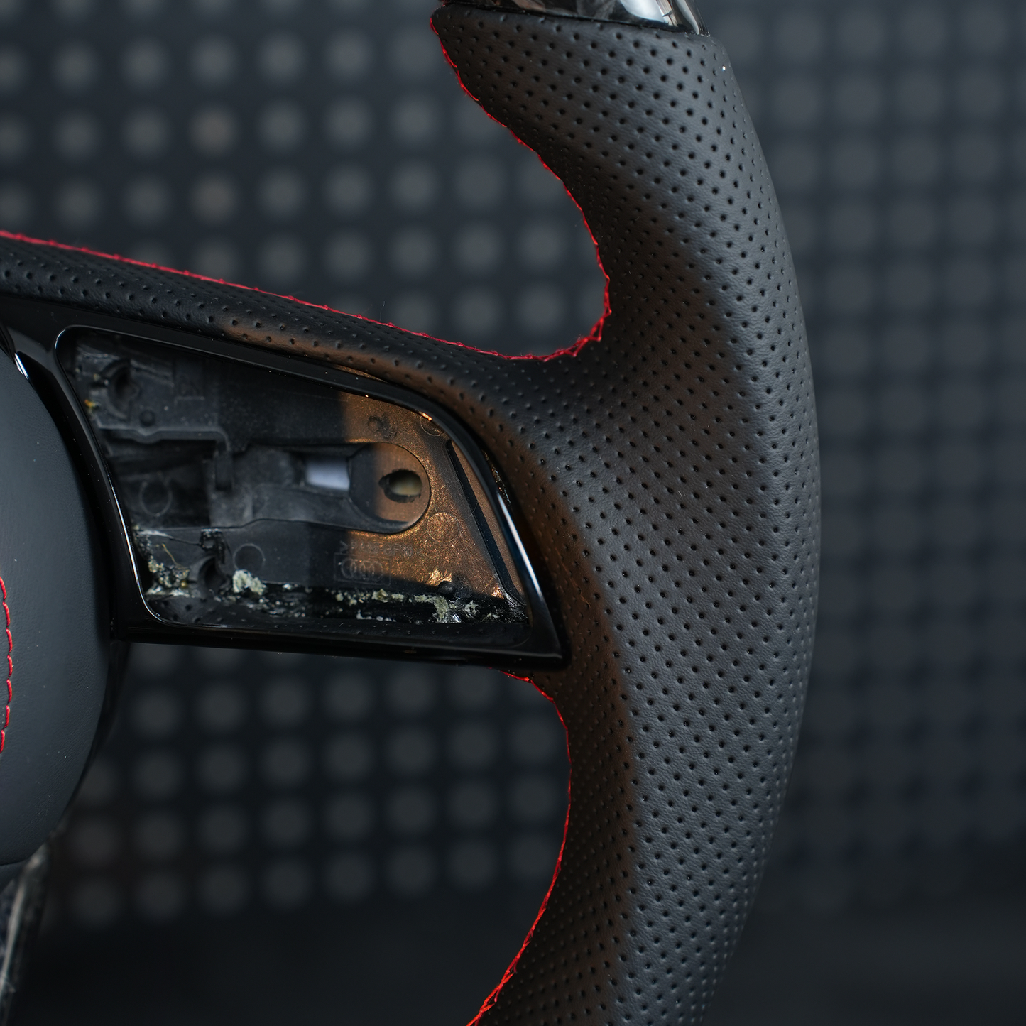Forged carbon fiber semi perforated leather steering wheel,for Audi A3 A4 B9 A5