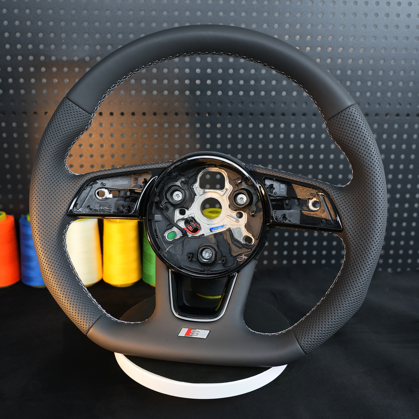 Half perforated genuine belt heated steering wheel,For Audi A3 A4 B9 A5