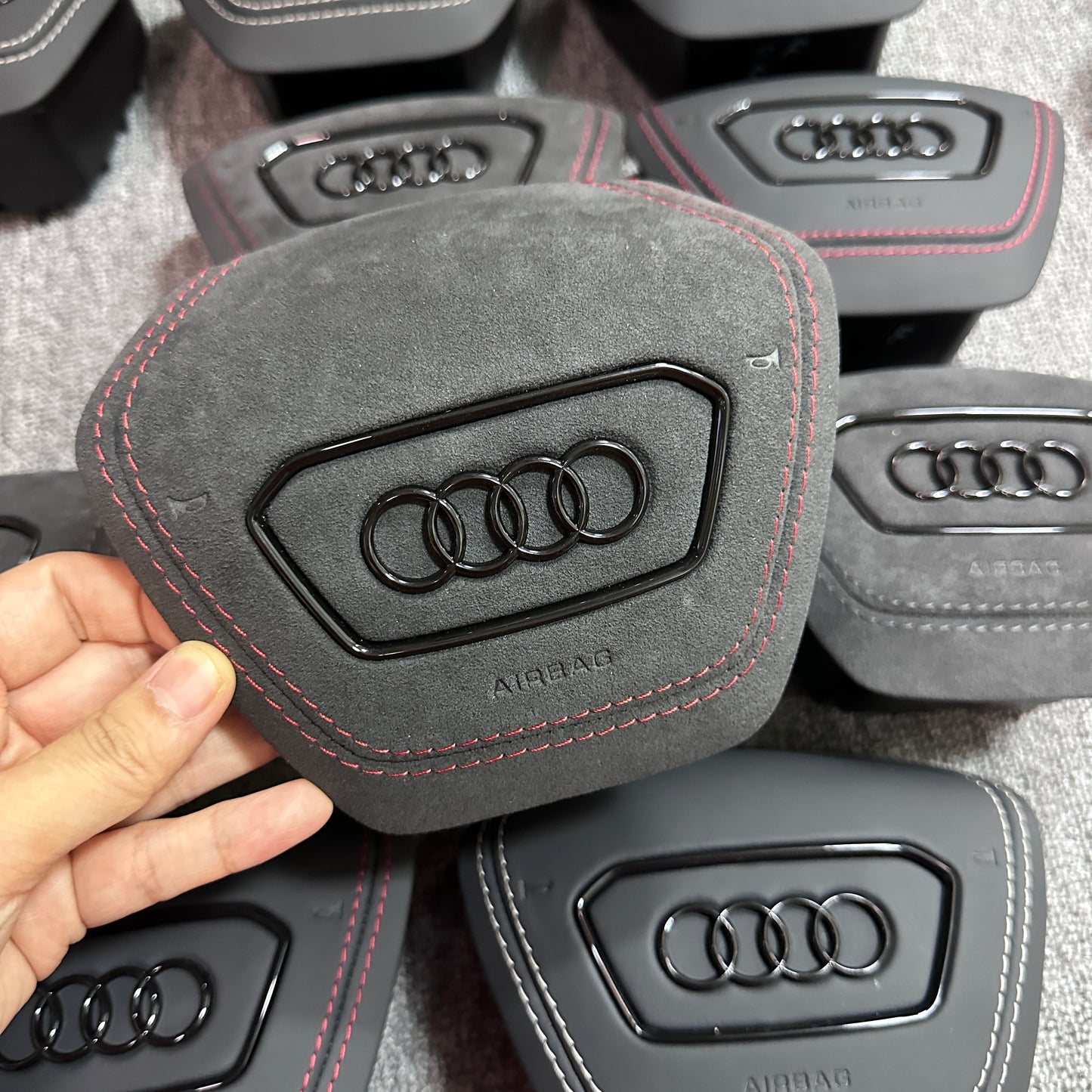 Audi A6C8 custom glossy black logo Airbag cover